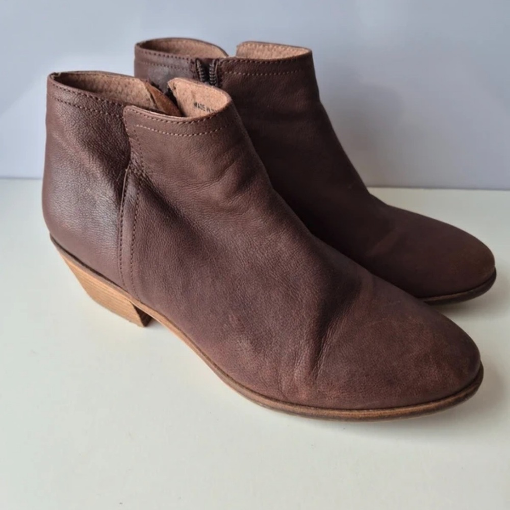 Fat Face Brown Ankle Boots
